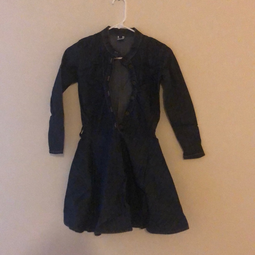 Solid Plunge Buttoned Ruffles Denim Dress